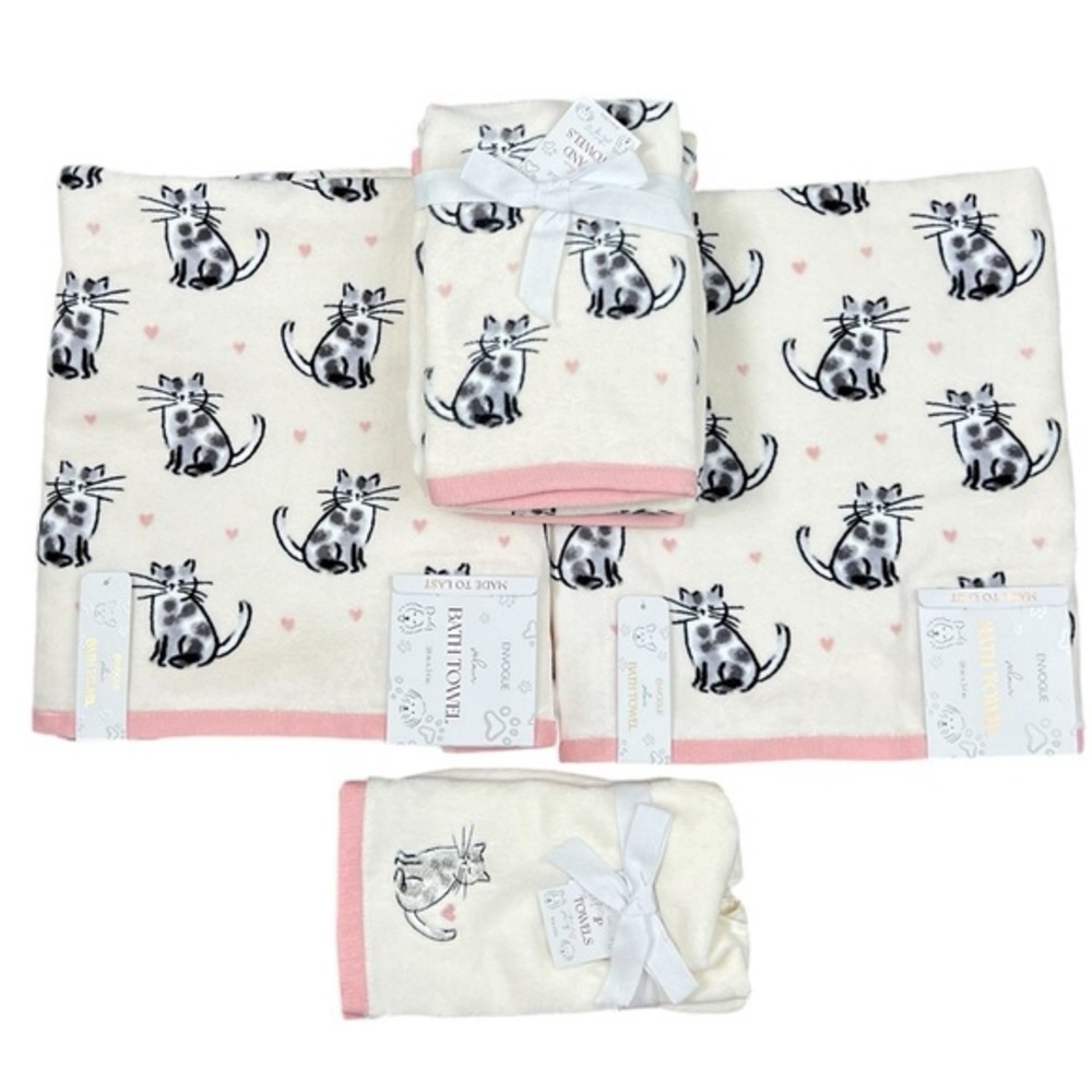 Envogue - ‘Kittens Pink & Gray’ towel set. NWT